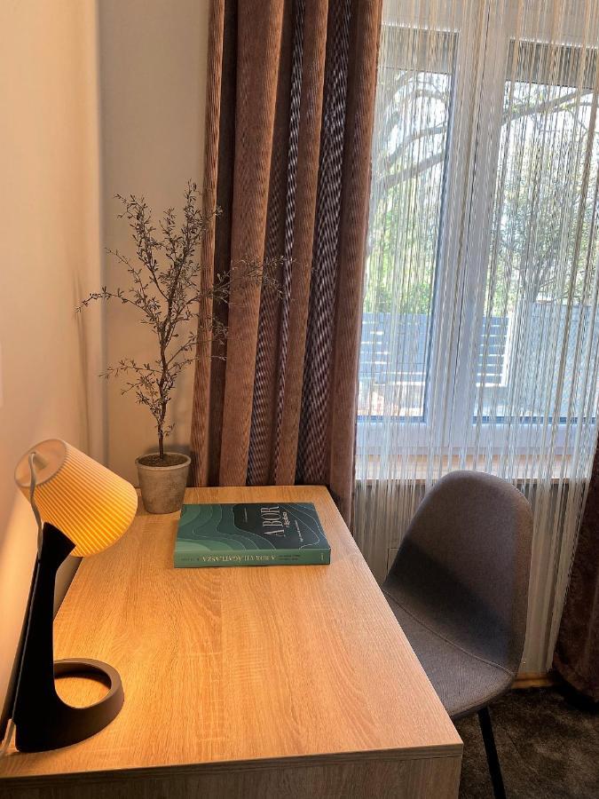 Otium Wellness Apartmanhaz Balatonakarattya Bagian luar foto