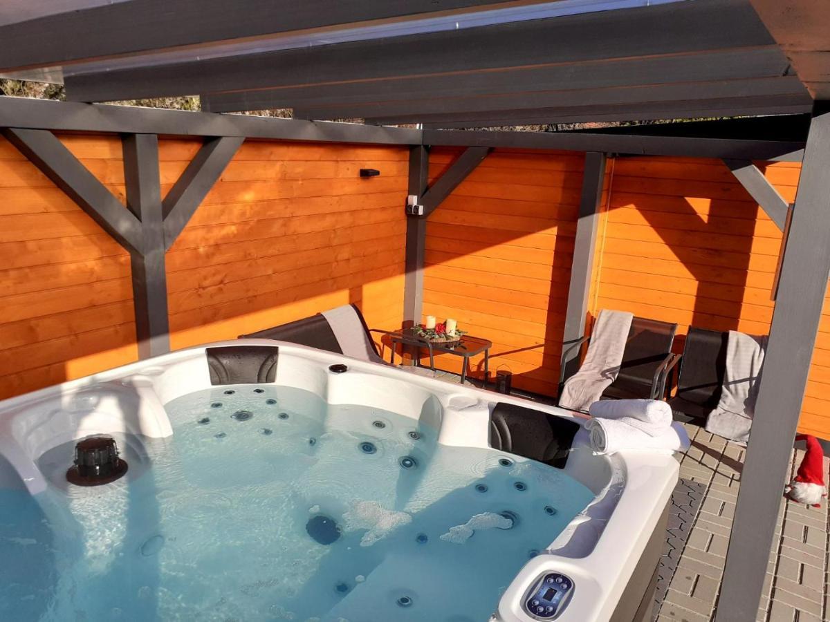 Otium Wellness Apartmanhaz Balatonakarattya Bagian luar foto